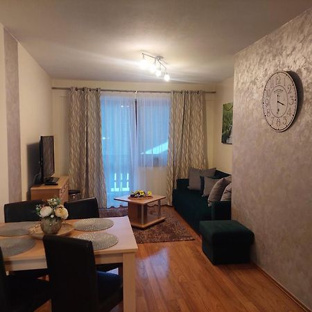 Apartments 17 - 23 Ad Kamzik โดโนวาลี ภายนอก รูปภาพ