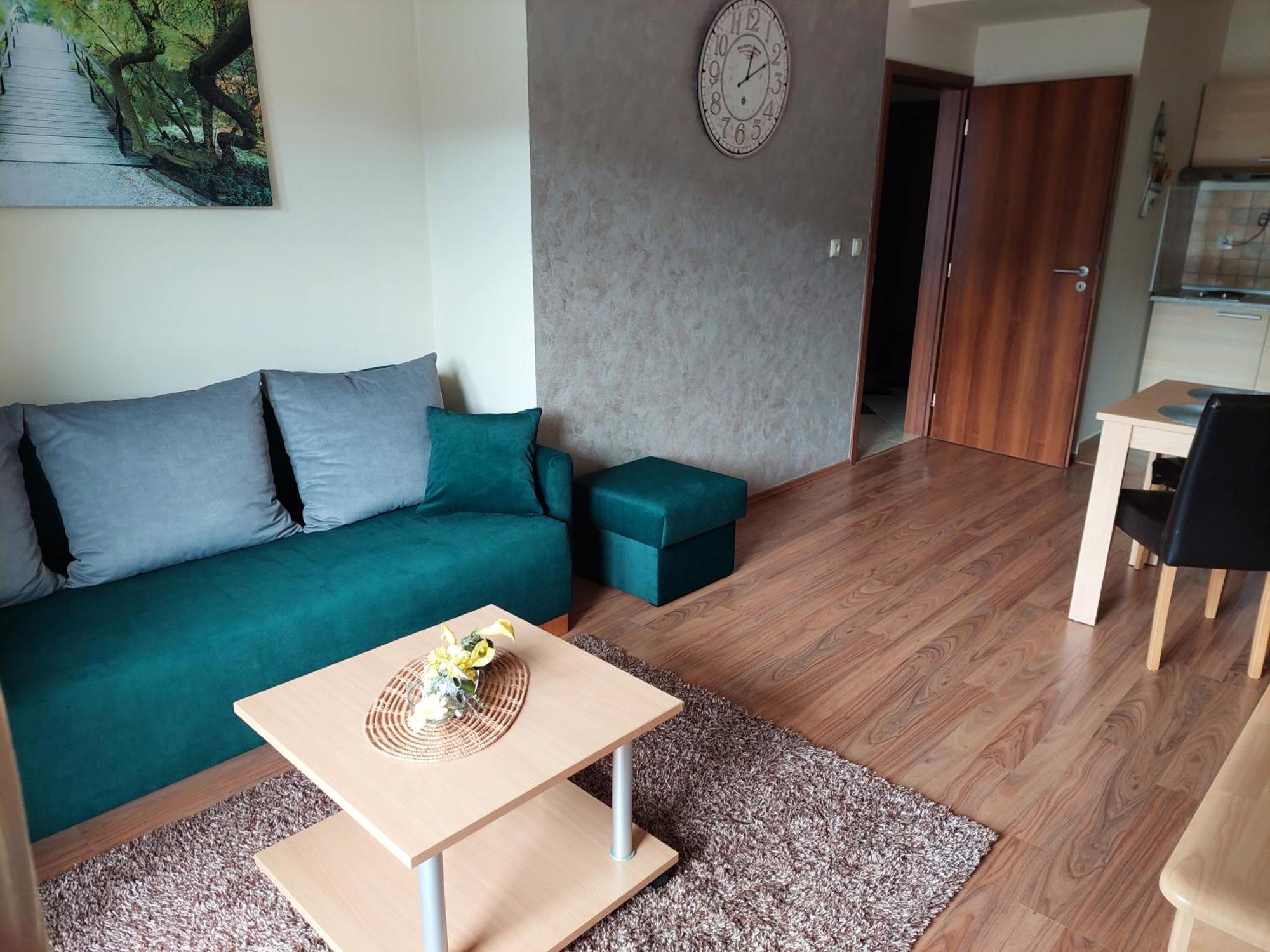 Apartments 17 - 23 Ad Kamzik โดโนวาลี ภายนอก รูปภาพ