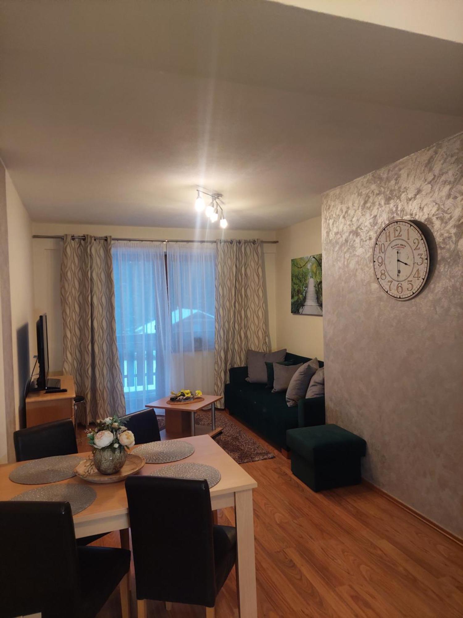 Apartments 17 - 23 Ad Kamzik โดโนวาลี ภายนอก รูปภาพ
